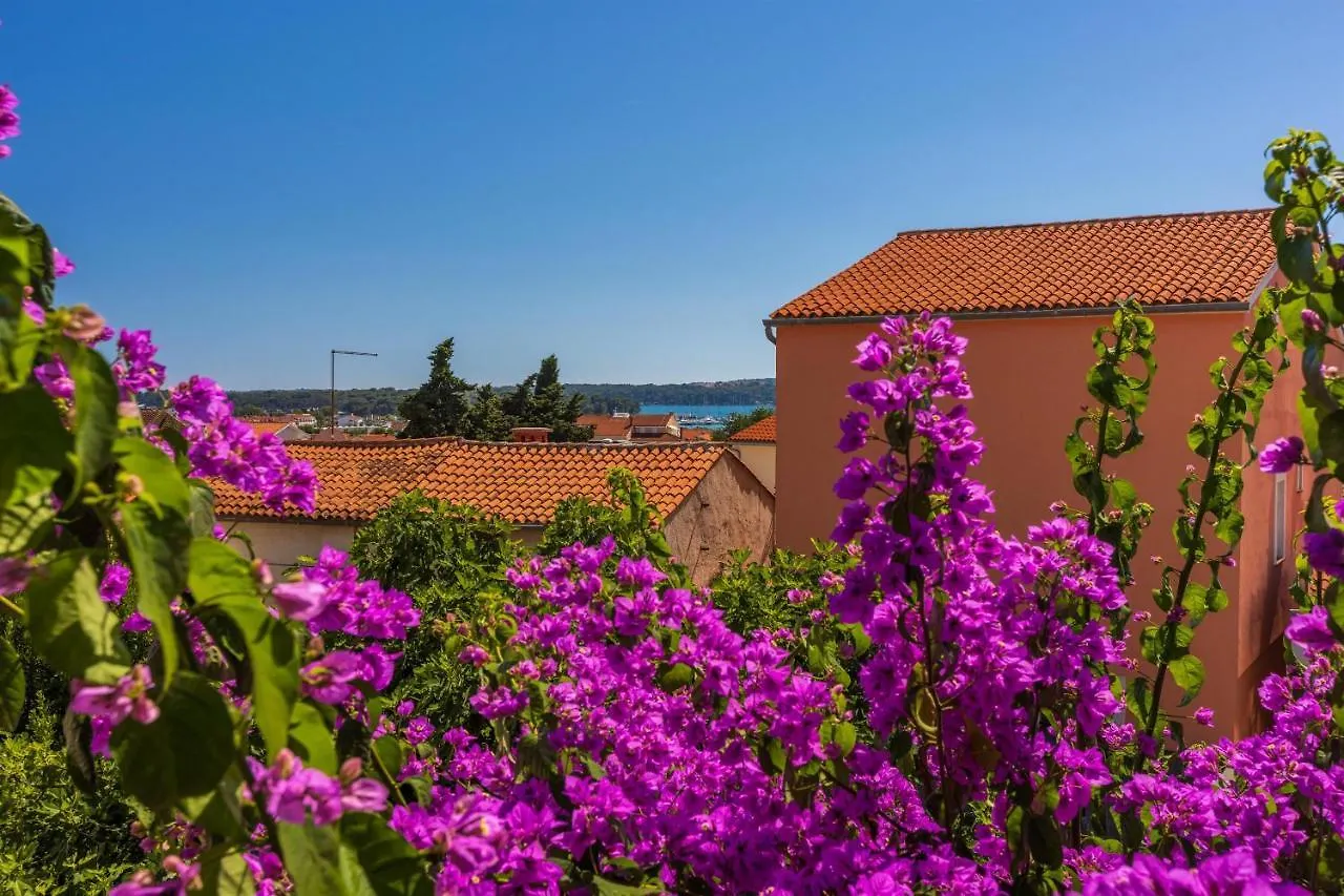 Сasa de vacaciones Villa House Nevenka Medulin Croacia